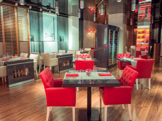 Отель Chirag Plaza Hotel & Business Center Баку-18