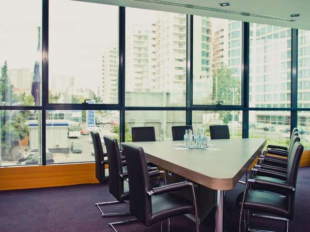 Отель Chirag Plaza Hotel & Business Center Баку-35